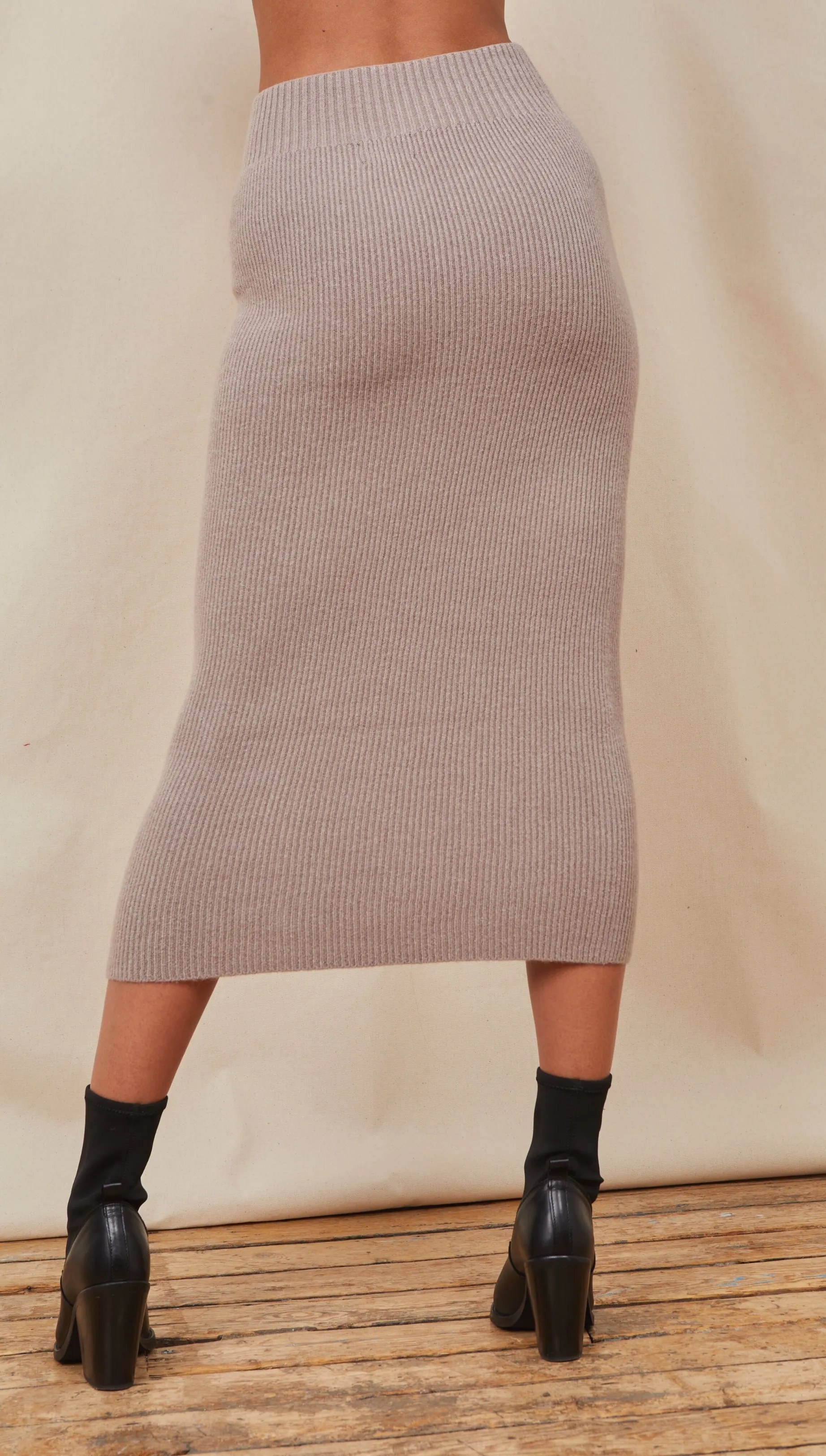 ALMA PENCIL SKIRT - SMOKE