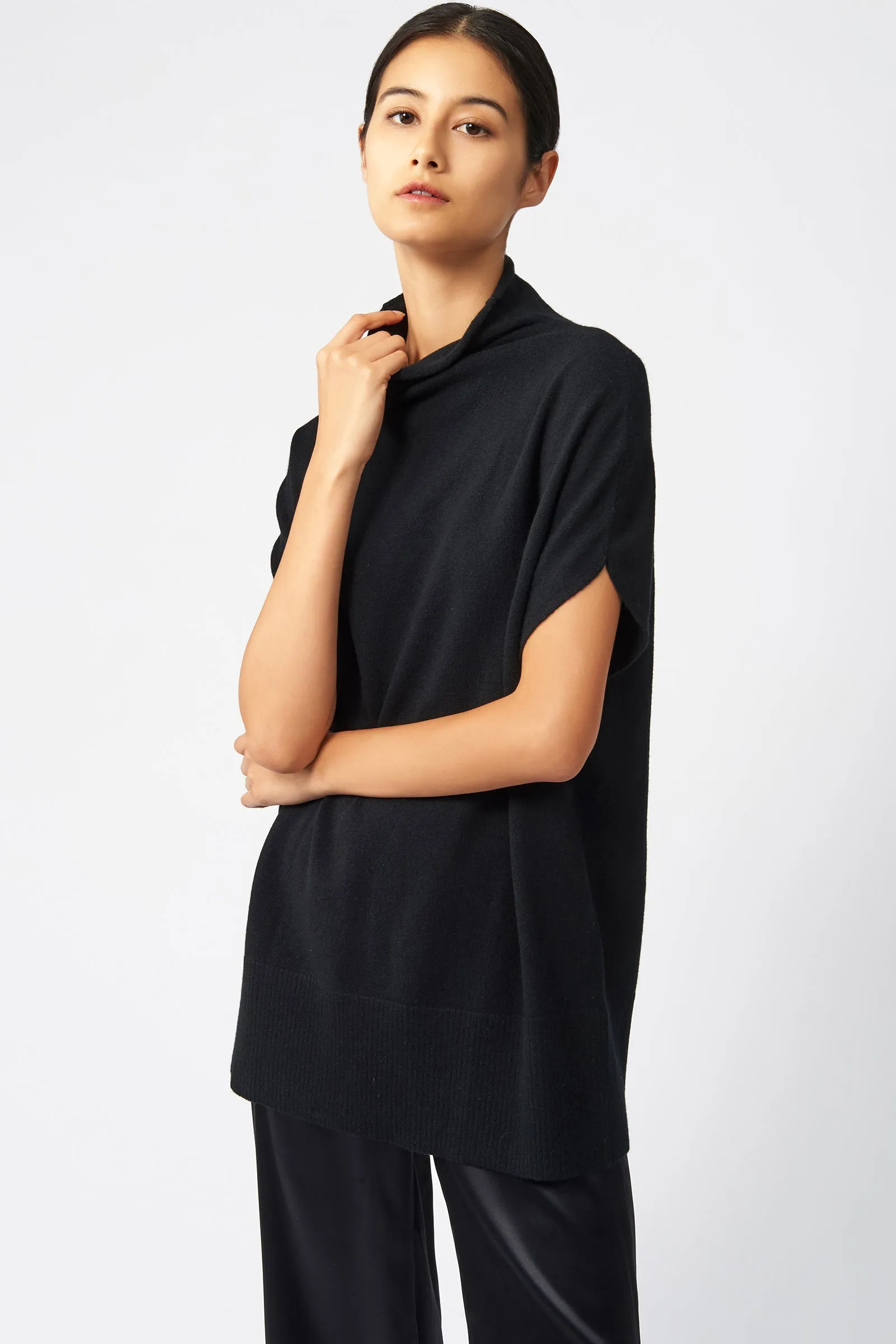 Cashmere Funnelneck - Black