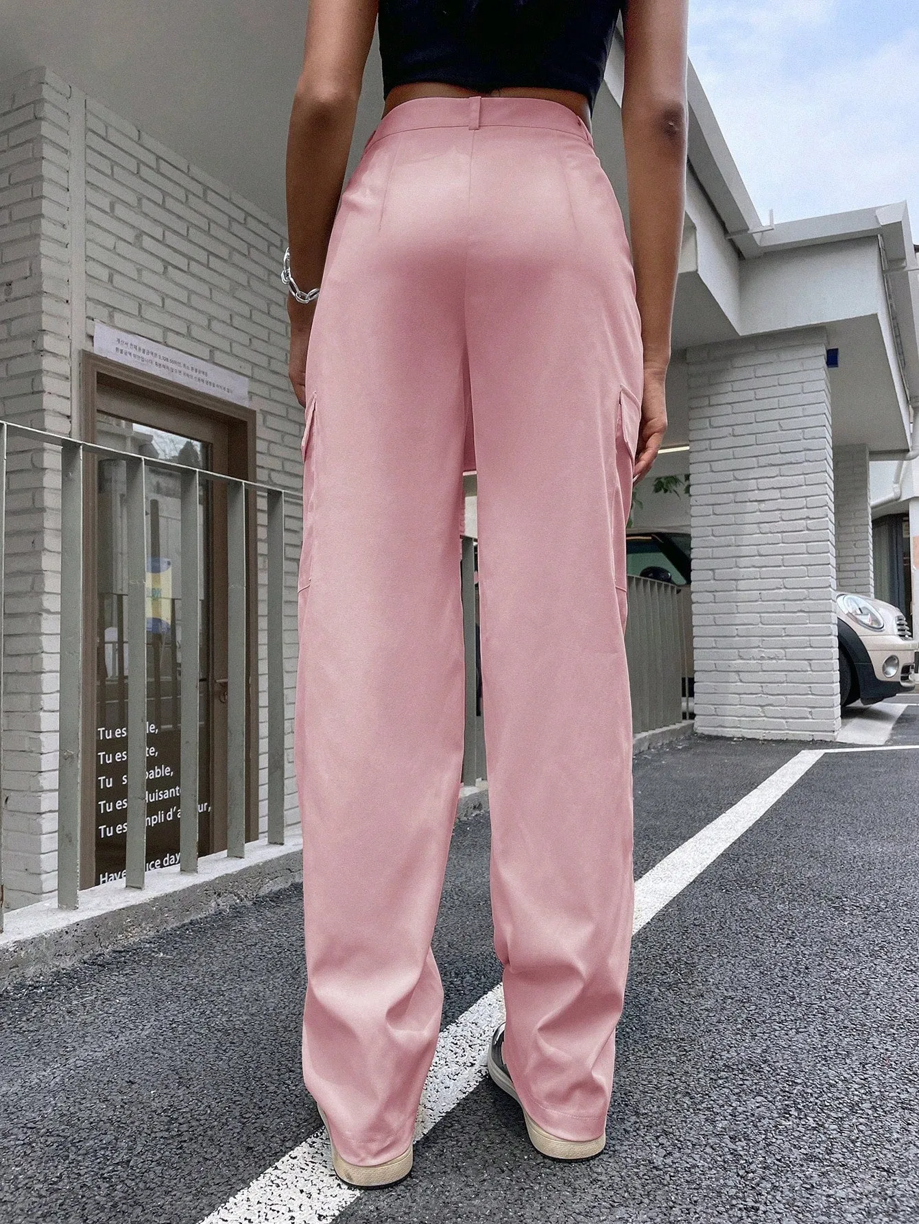 High Waist Flap Pocket Cargo Pants SS23