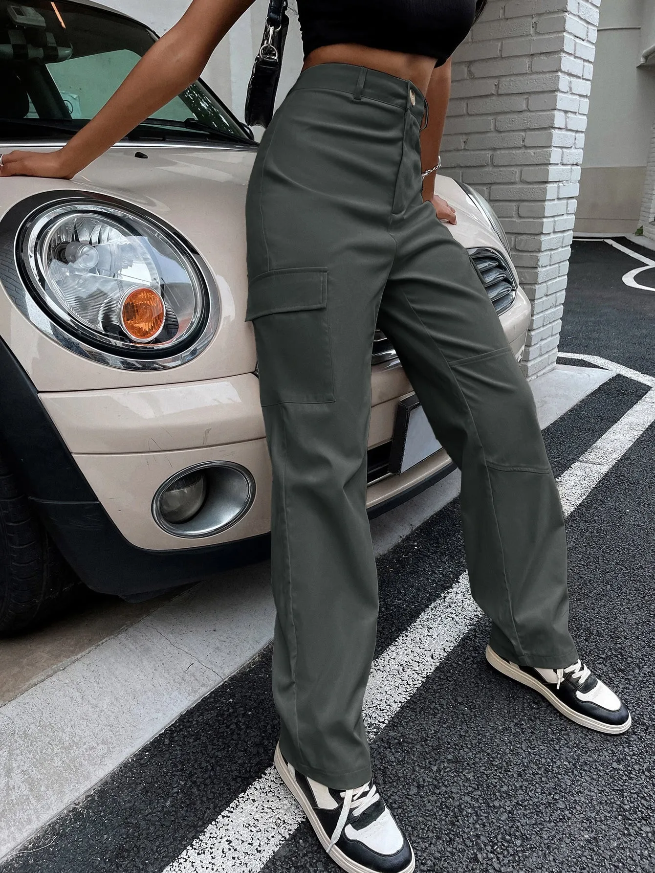 High Waist Flap Pocket Cargo Pants SS23