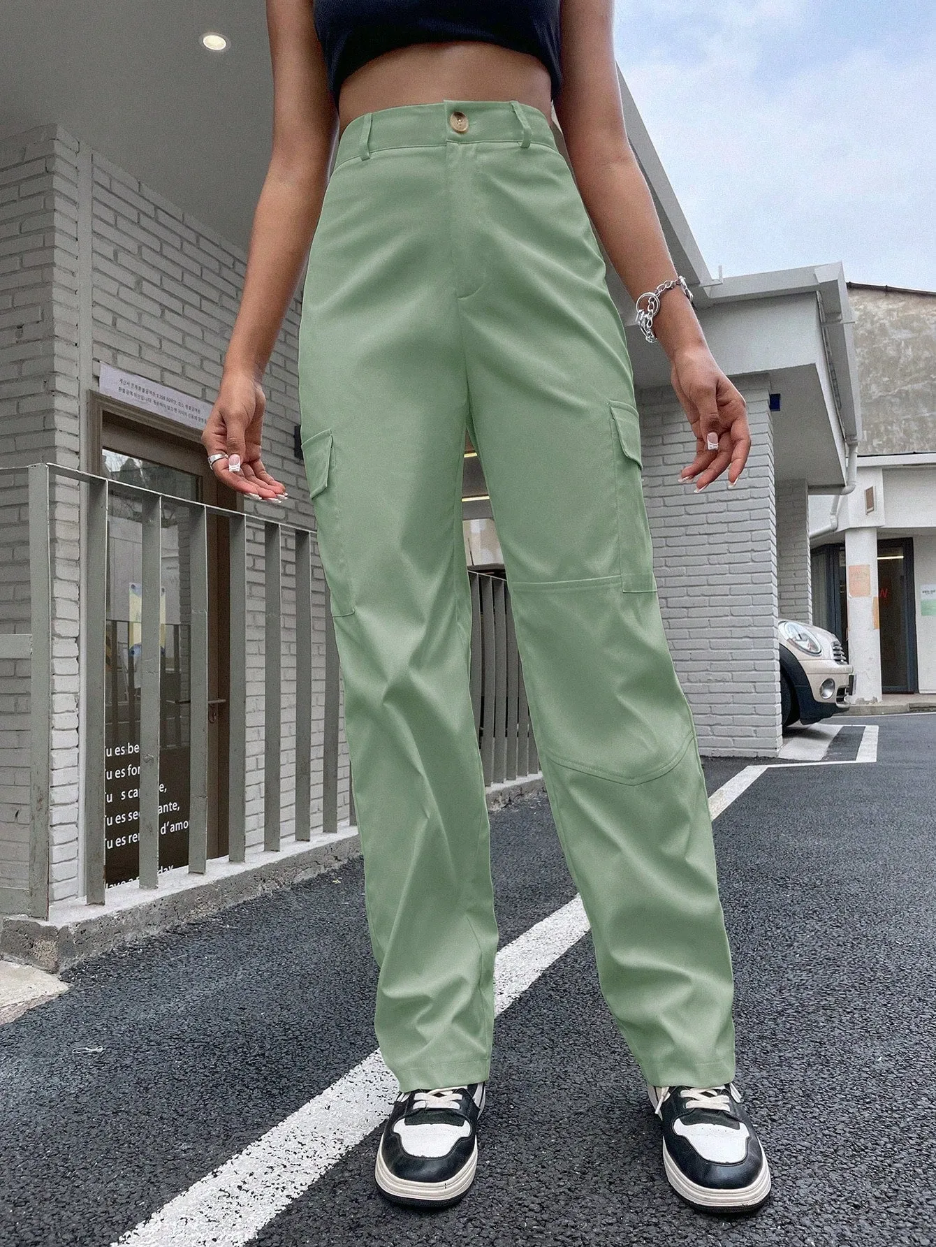 High Waist Flap Pocket Cargo Pants SS23