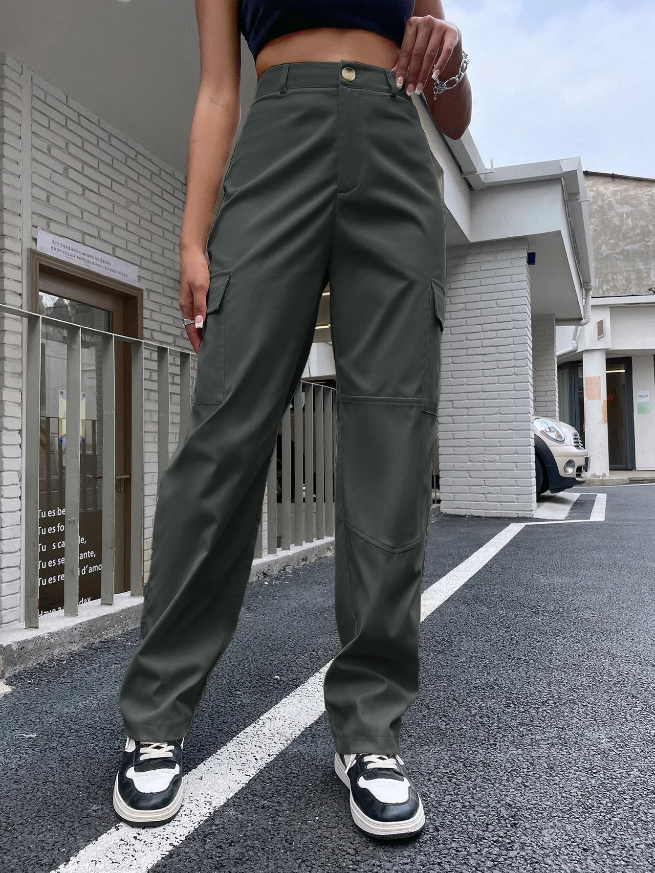 High Waist Flap Pocket Cargo Pants SS23