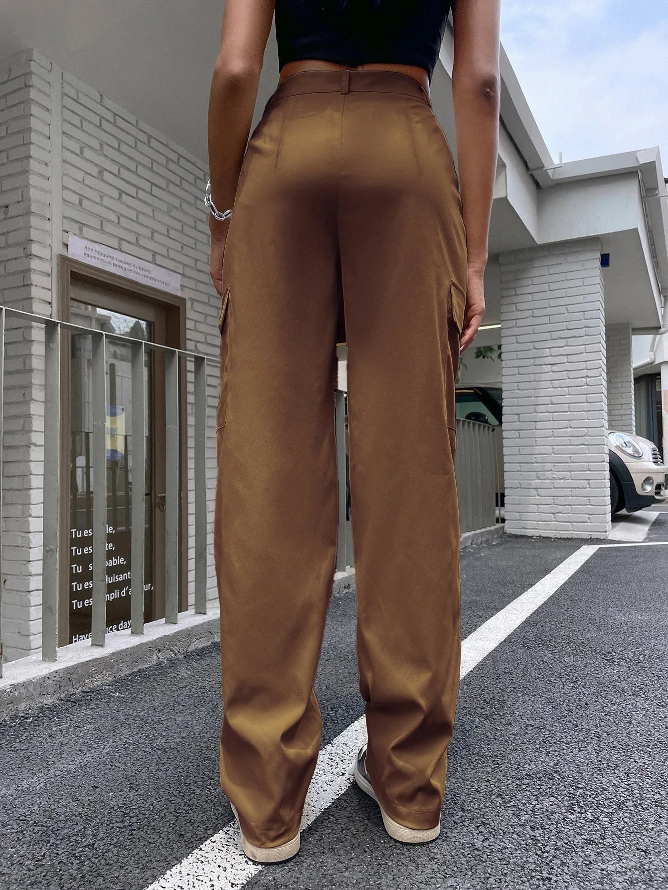 High Waist Flap Pocket Cargo Pants SS23