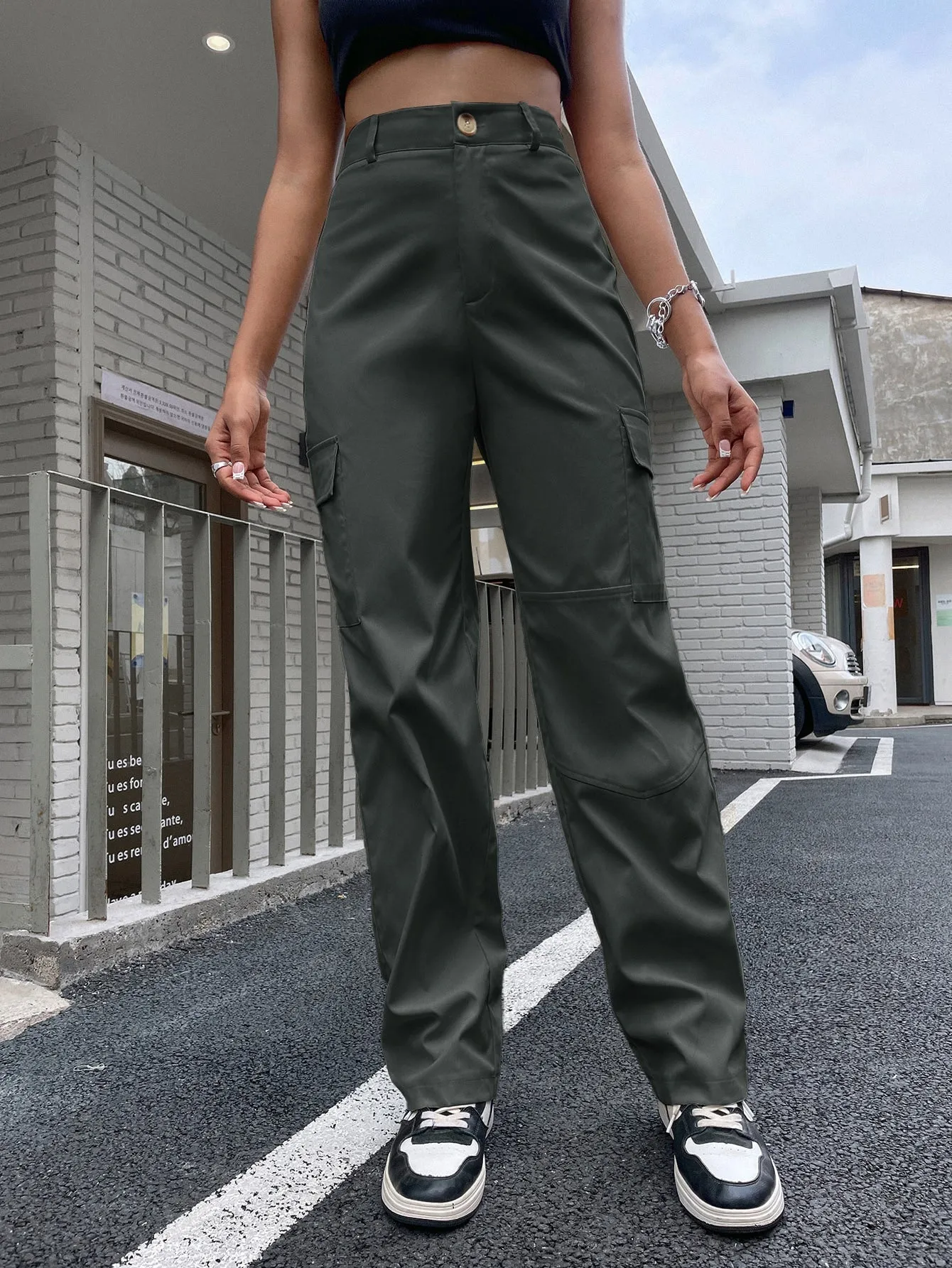 High Waist Flap Pocket Cargo Pants SS23