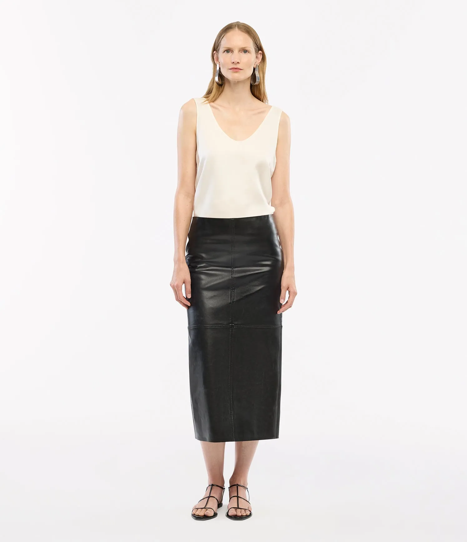 Seamed Pencil Skirt