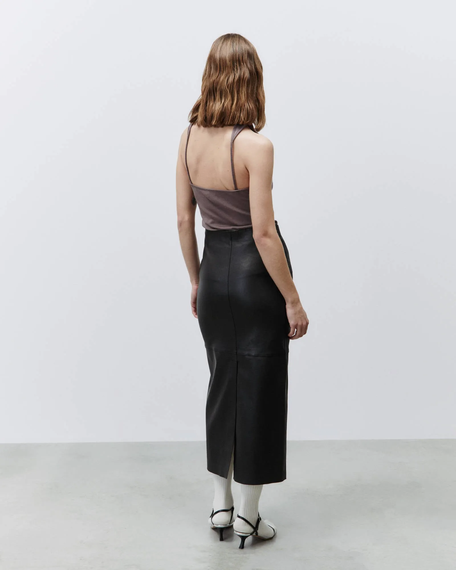 STRETCH LEATHER PENCIL SKIRT