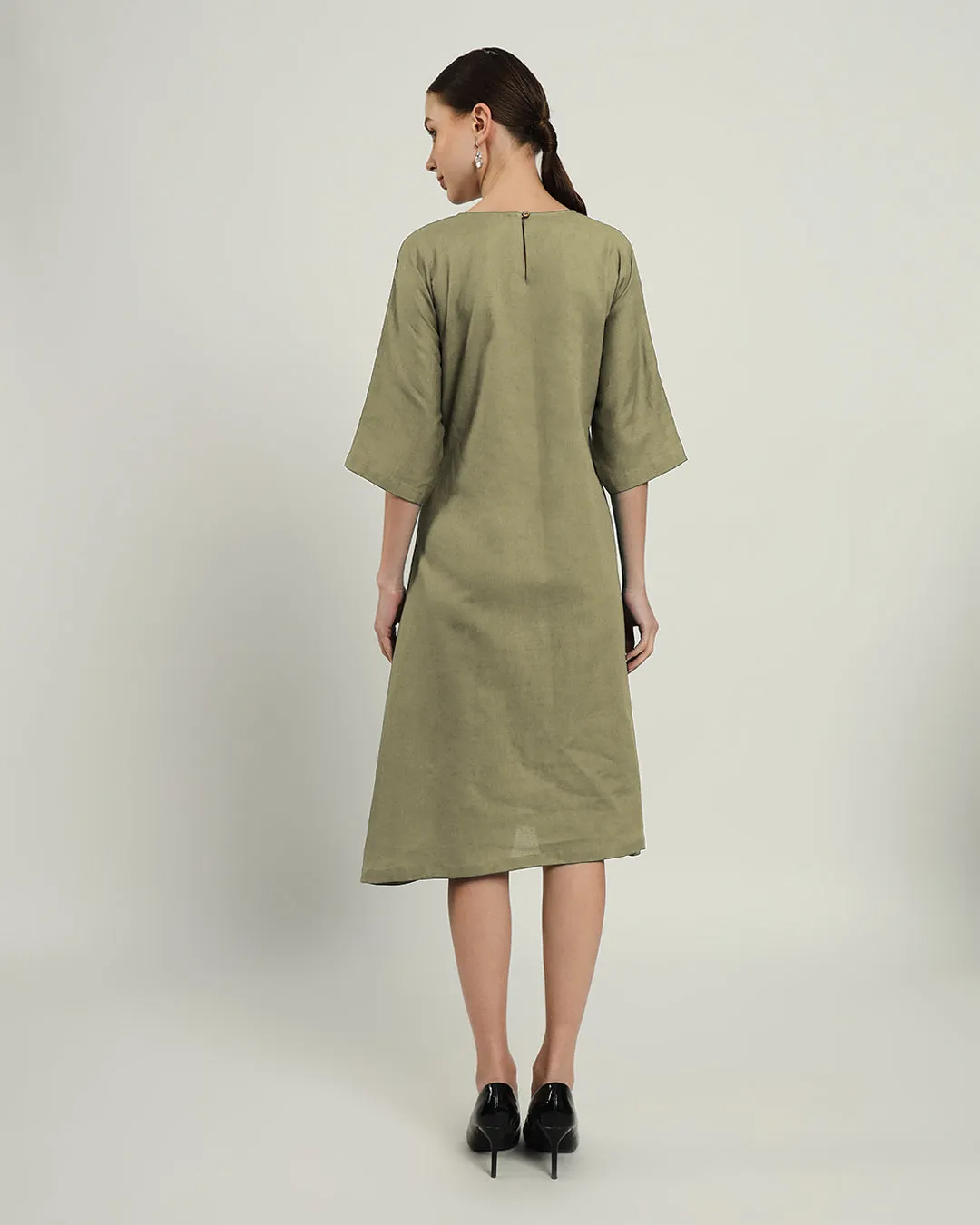 The Monrovia Daisy Olive Linen Dress